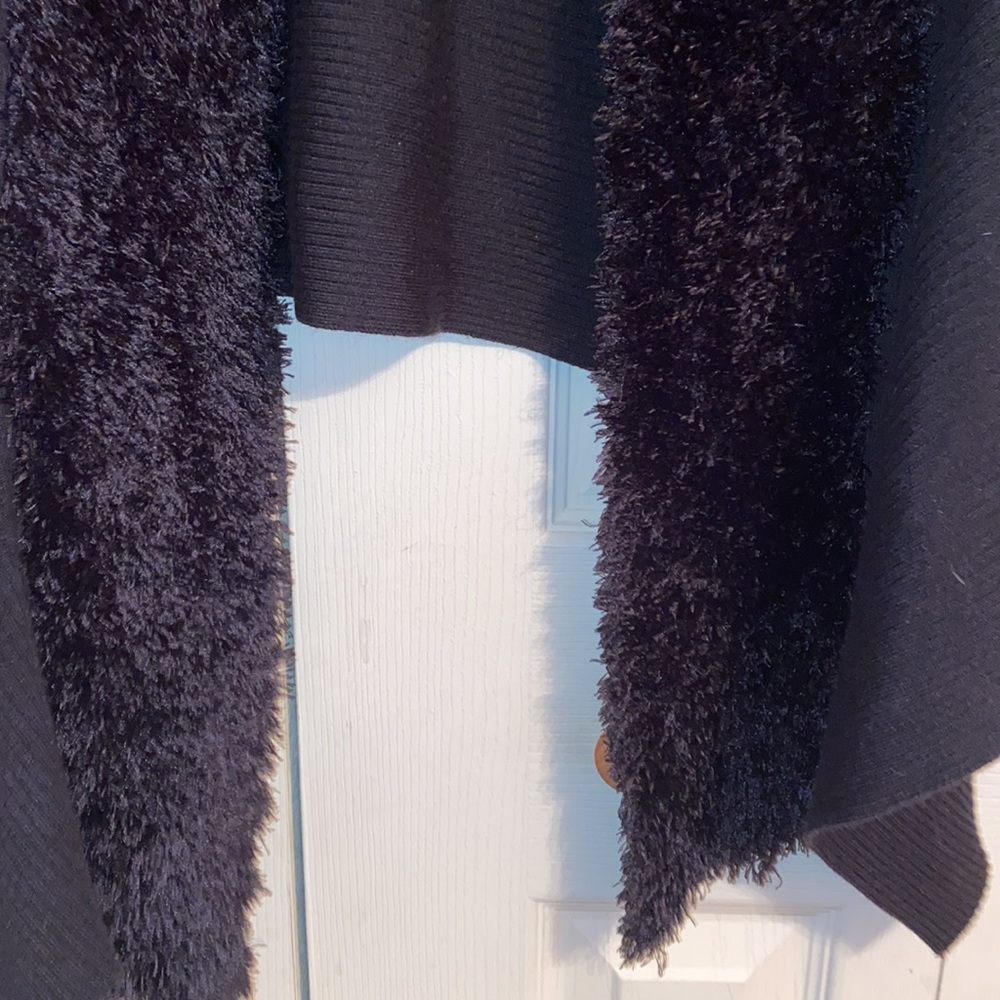 Cato Open Front Sweater Faux Fur Trim Size XL - Picture 3 of 6